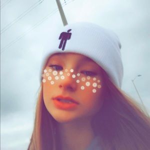 Meet your Posher, Addie